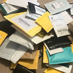 Mystery Amazon Pallet Packages 2//$10